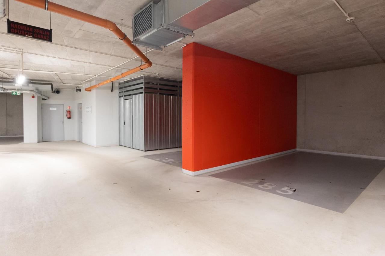 Cozy Apartments With Parking In The 19Th District By Noclegi Renters Warsaw Exterior photo
